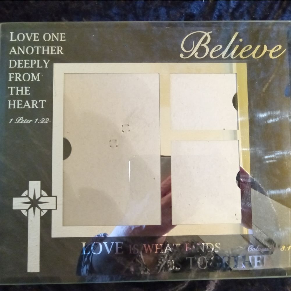 11" x 9.5" Full Glass Picture Frame with 3 openings